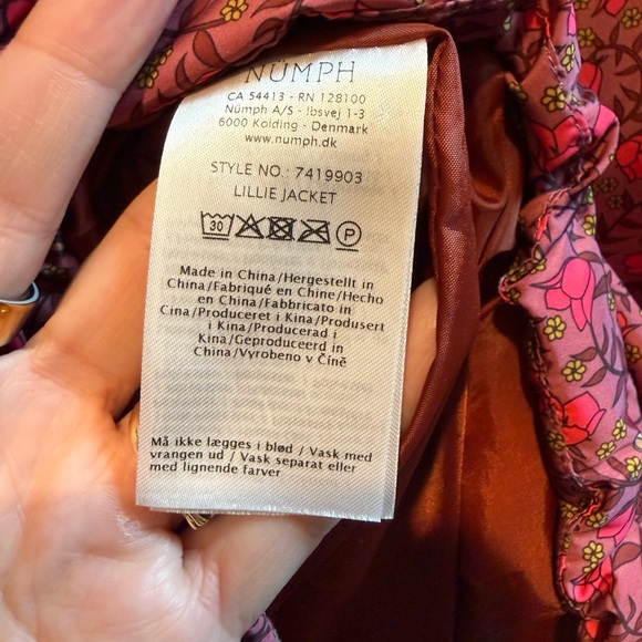 Anthropologie Numph Lillie Quilted valentine Cottagecore Floral Puffer Jacket XS - Picture 8 of 10